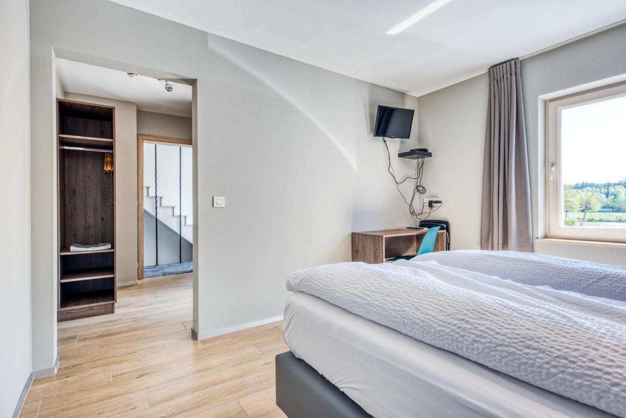 Hotel L'Avenue Либрамон Екстериор снимка